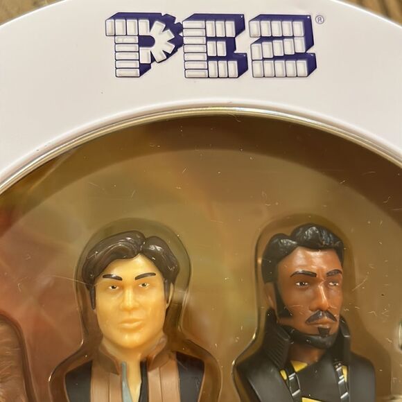 Star ⭐️ Wars Pez collectible tin. 2018 Chewy Solo Lando and L3 37 - Picture 16 of 17